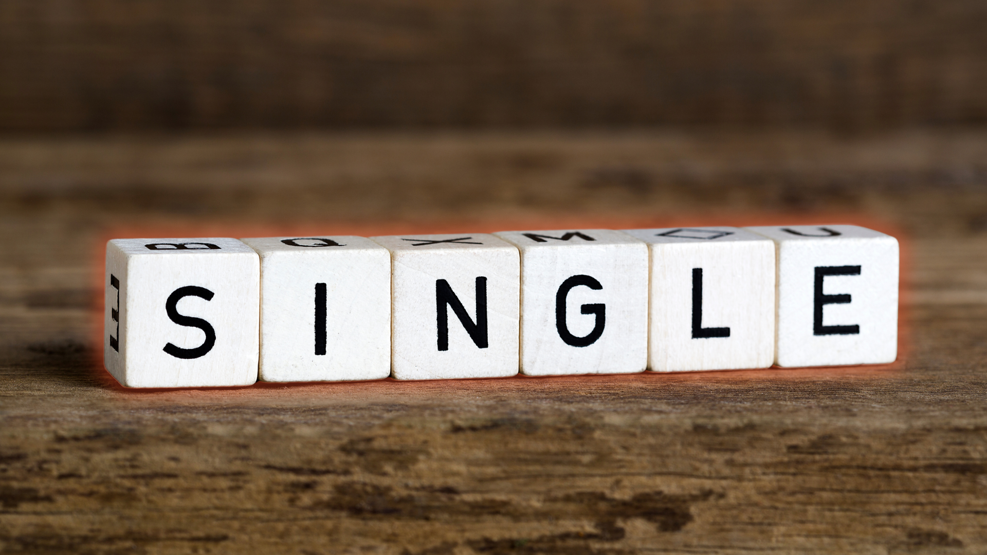 Single people and silicone rings are best friends